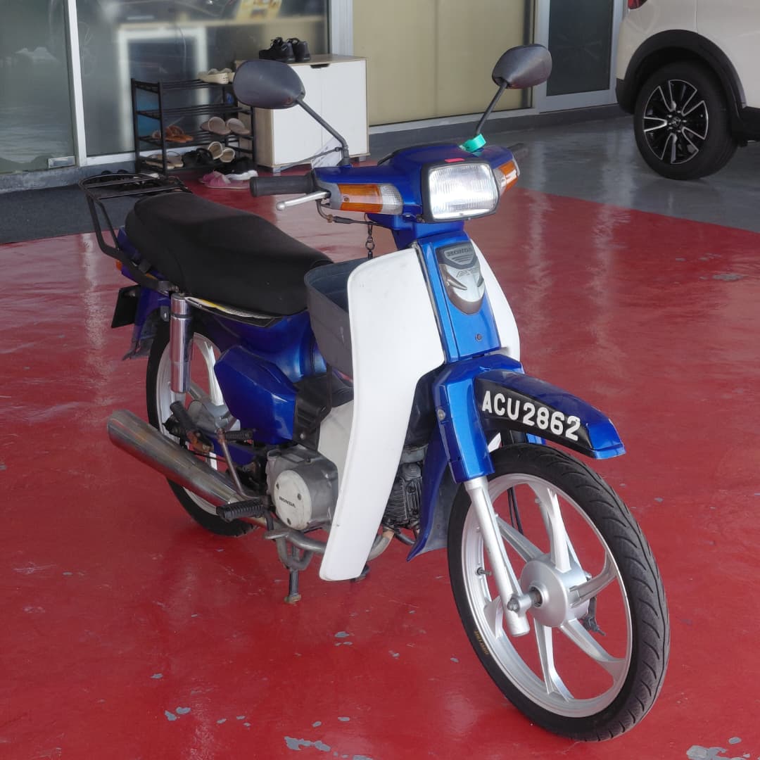 HONDA EX5