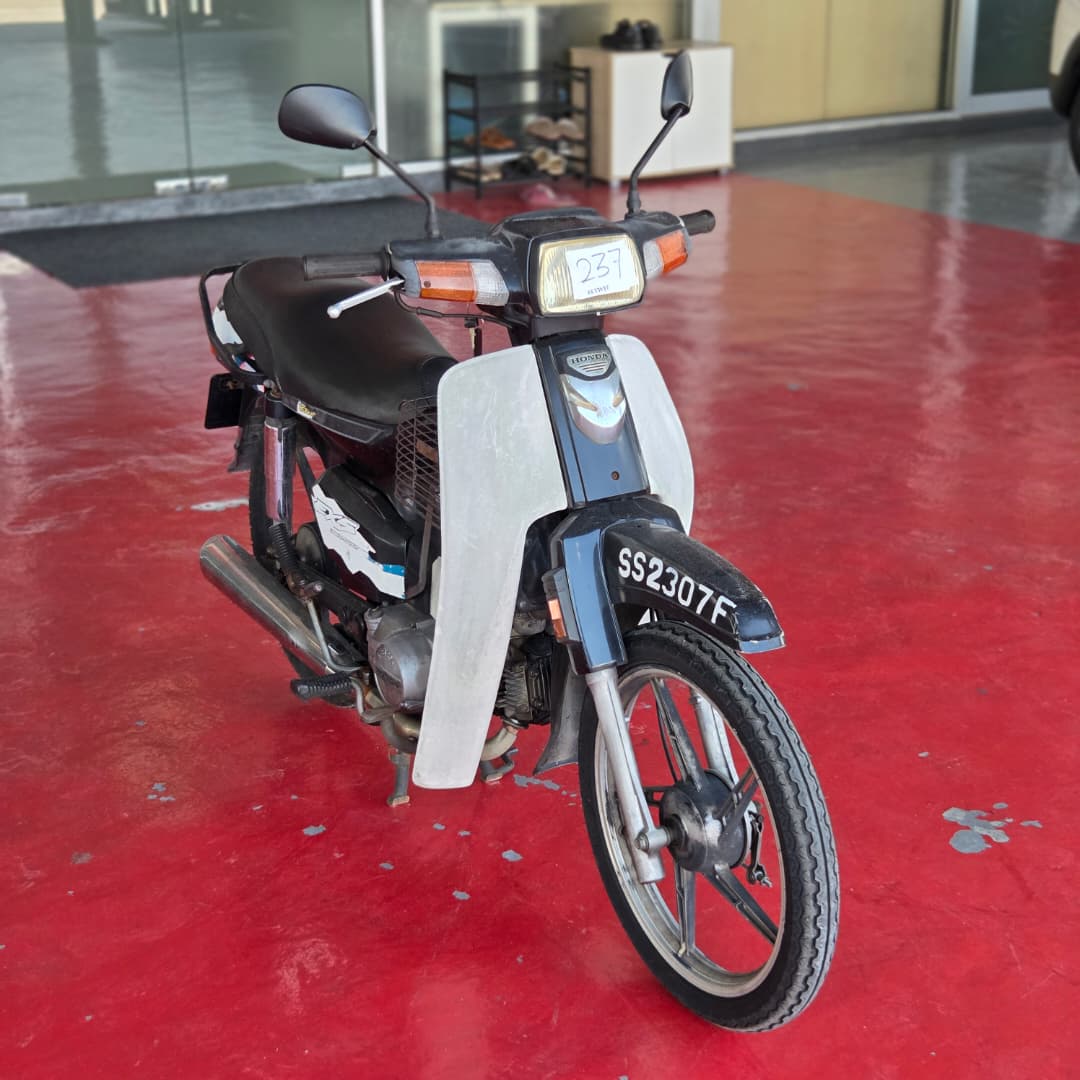 HONDA EX5